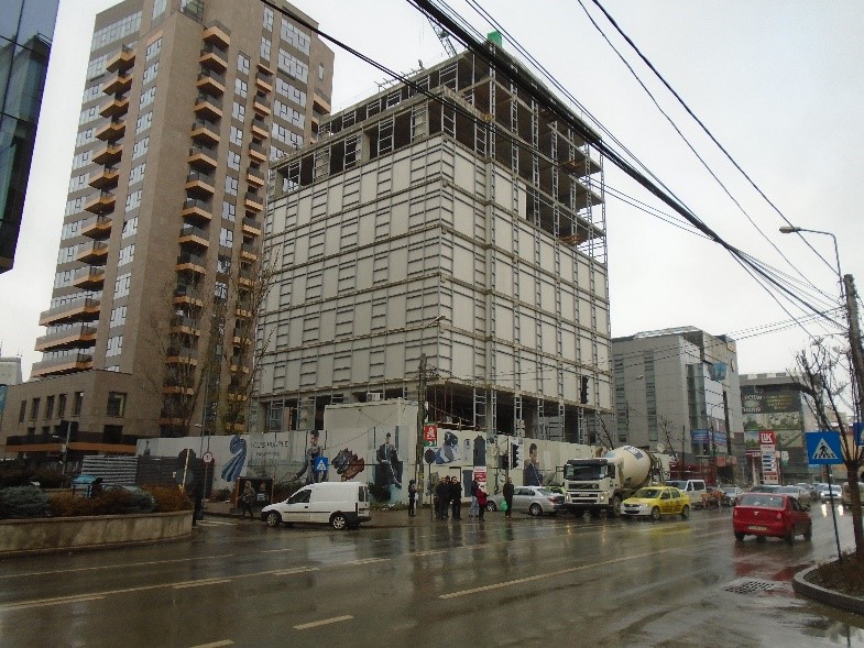 Bloc comercial – Iași, str. Sf. Lazăr, nu. 56A